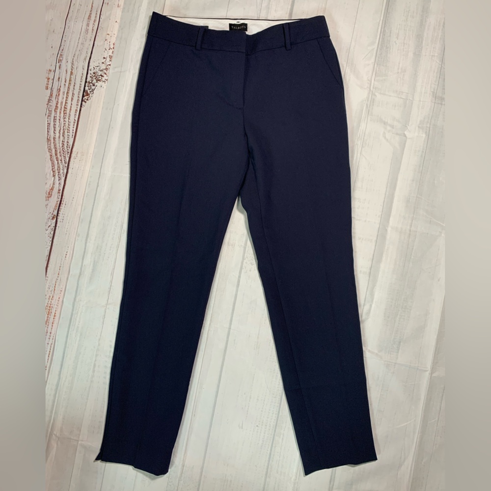 Talbots Hampshire ankle pant. Navy blue. Size 8L.